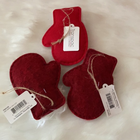 Host pick ⭐️ Set of three mittens Christmas tree ornaments. - Picture 5 of 5